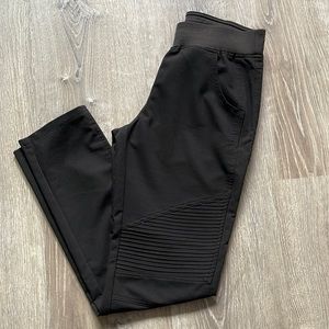 Figs skinny Moto pants